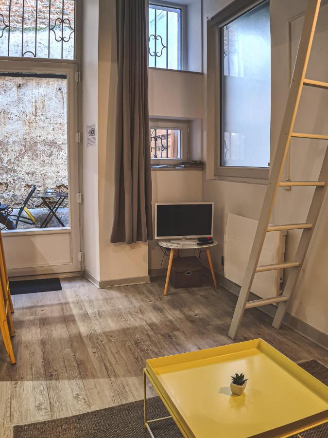 Yellow Studio - Poitiers Coeur De Ville Bagian luar foto